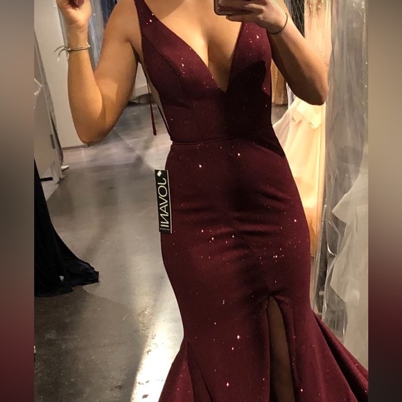 Jovani Gown - Picture 6 of 9